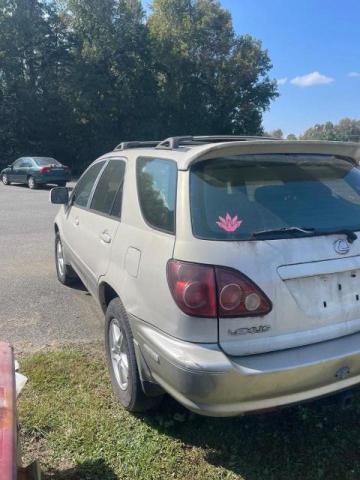 JT6HF10UXY0130588 - 2000 LEXUS RX 300 WHITE photo 3