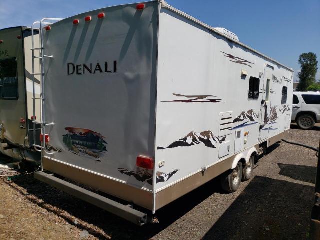 47CTD1N297P616636 - 2007 DUTC DENALI WHITE photo 4