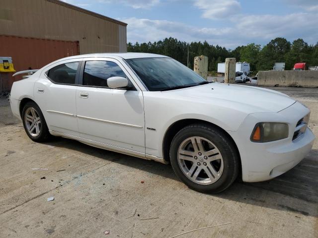 2B3KA53H96H399758 - 2006 DODGE CHARGER R/T WHITE photo 4