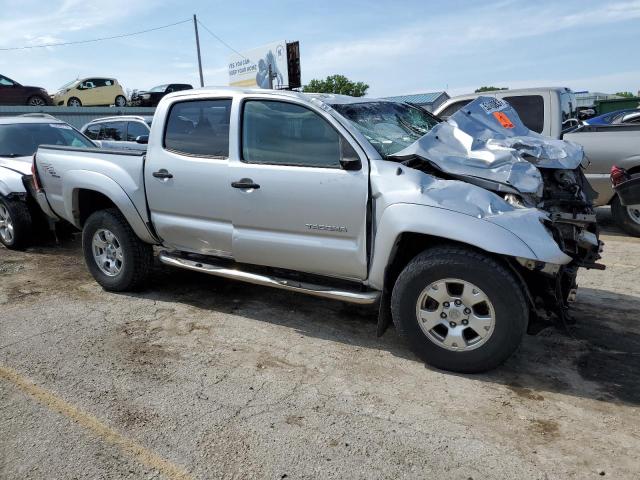 5TEJU62N78Z557312 - 2008 TOYOTA TACOMA DOUBLE CAB PRERUNNER SILVER photo 4
