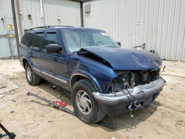 1GNDT13W5Y2167900 - 2000 CHEVROLET BLAZER BLUE photo 4