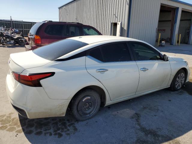 1N4BL4BV4LC194024 - 2020 NISSAN ALTIMA S WHITE photo 3