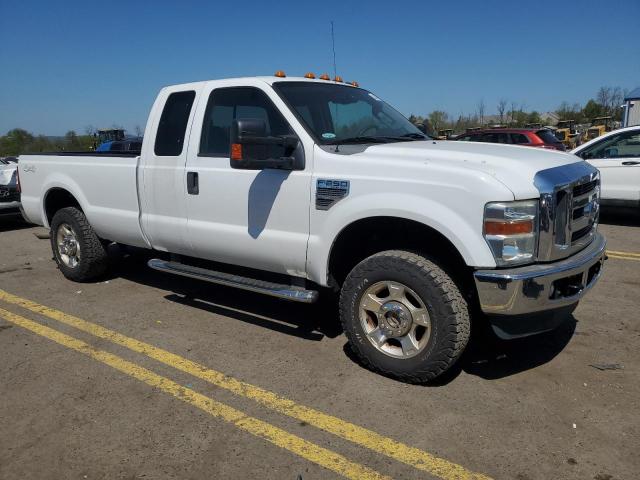 1FTSX21529EA79925 - 2009 FORD F250 SUPER DUTY WHITE photo 4