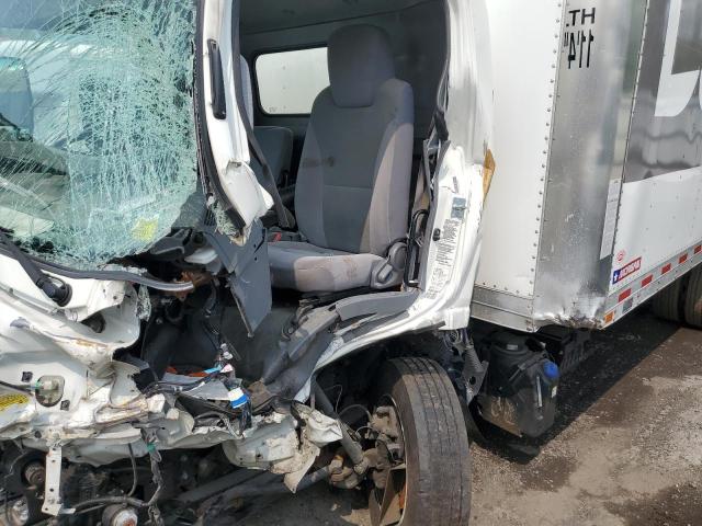 JALE5W163M7300673 - 2021 ISUZU NQR WHITE photo 10