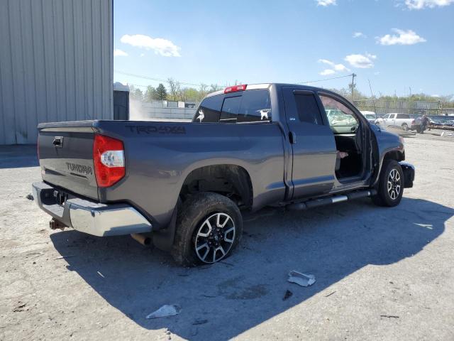 5TFUY5F19HX609050 - 2017 TOYOTA TUNDRA DOUBLE CAB SR/SR5 GRAY photo 3