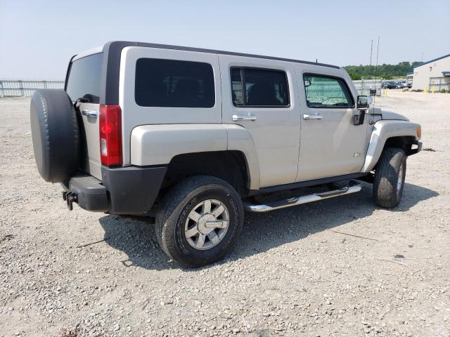 5GTDN13E678105968 - 2007 HUMMER H3 SILVER photo 3