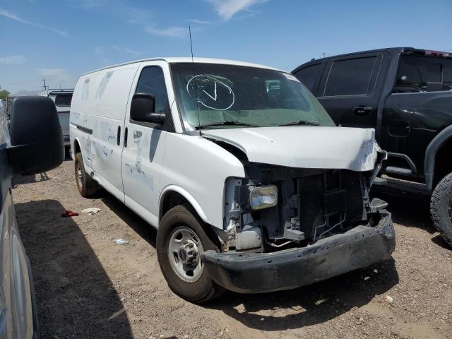 1GTZGGBA6A1141376 - 2010 GMC SAVANA G2500 WHITE photo 4