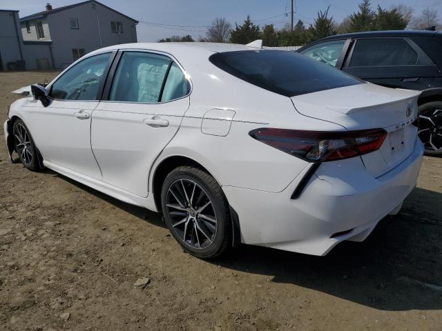 4T1G11BK8PU106517 - 2023 TOYOTA CAMRY SE NIGHT SHADE WHITE photo 2