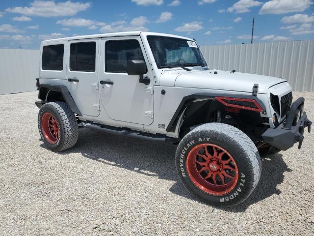 1C4BJWDG3EL213806 - 2014 JEEP WRANGLER U SPORT WHITE photo 4