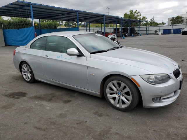 WBADW7C56BE545848 - 2011 BMW 328 I SULEV SILVER photo 4