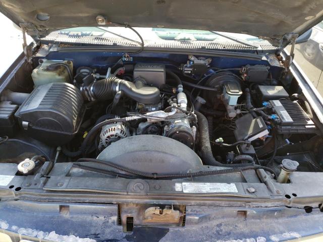 1GKFK16R1WJ736016 - 1998 GMC SUBURBAN K1500 BLUE photo 12