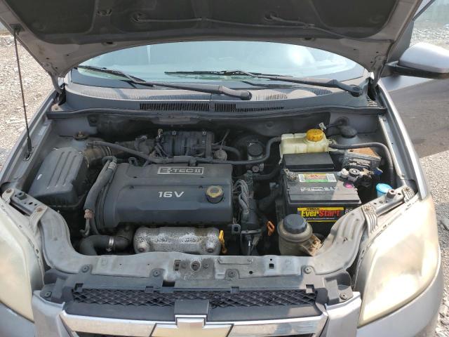 KL1TD56698B282320 - 2008 CHEVROLET AVEO BASE GRAY photo 11