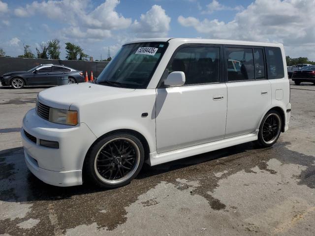 2004 TOYOTA SCION XB, null