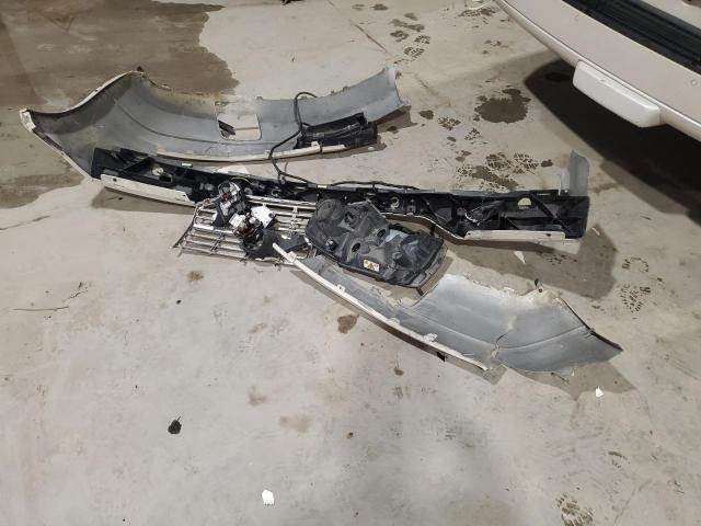 5LMJJ2J54AEJ03443 - 2010 LINCOLN NAVIGATOR WHITE photo 13