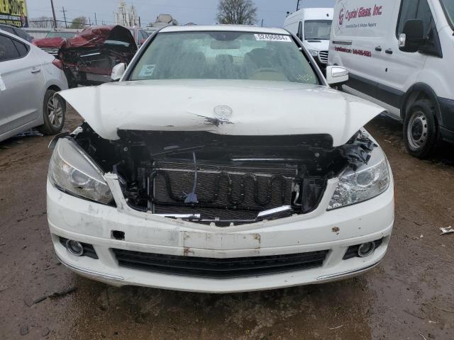 WDDGF81X28F187134 - 2008 MERCEDES-BENZ C 300 4MATIC WHITE photo 5