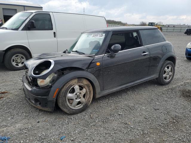 2010 MINI COOPER, 