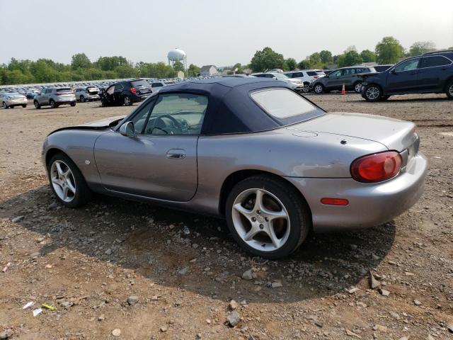 JM1NB353630306824 - 2003 MAZDA MX-5 MIATA BASE GRAY photo 2