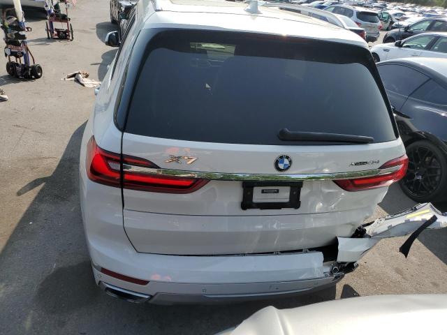 5UXCW2C09M9F76773 - 2021 BMW X7 XDRIVE40I WHITE photo 6