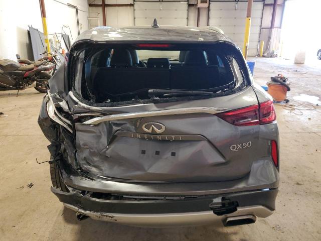 3PCAJ5M32KF139778 - 2019 INFINITI QX50 ESSENTIAL GRAY photo 6