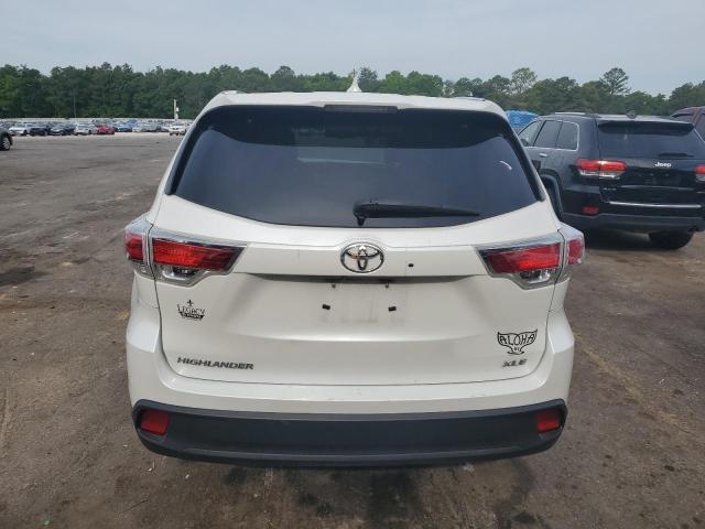 5TDKKRFH7ES024742 - 2014 TOYOTA HIGHLANDER XLE WHITE photo 6
