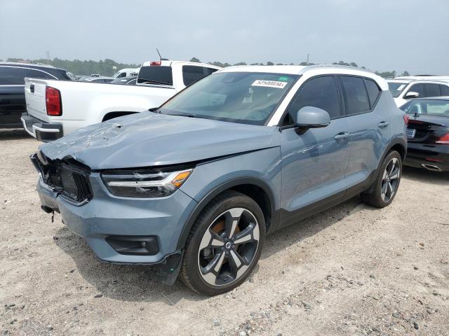 2021 VOLVO XC40 T4 MOMENTUM, 