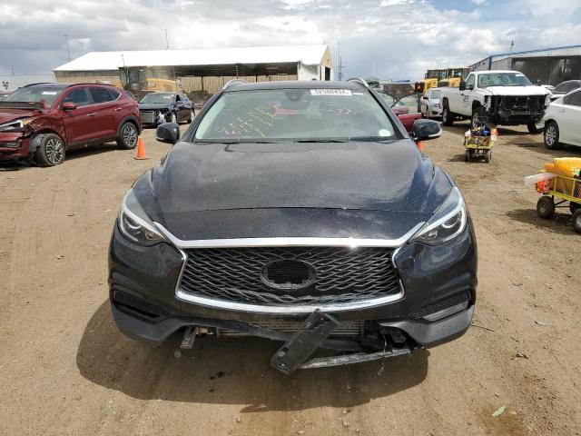 SJKCH5CR5JA047000 - 2018 INFINITI QX30 BASE BLACK photo 5