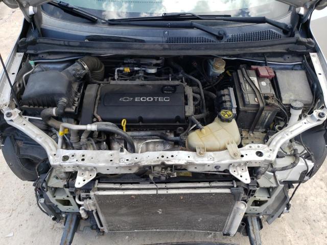 1G1JA6SG4D4175843 - 2013 CHEVROLET SONIC LS SILVER photo 11