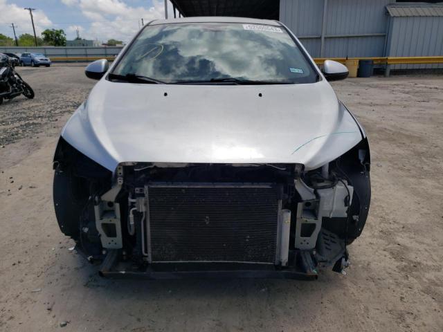 1G1JA6SG4D4175843 - 2013 CHEVROLET SONIC LS SILVER photo 5