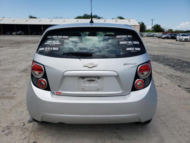 1G1JA6SG4D4175843 - 2013 CHEVROLET SONIC LS SILVER photo 6