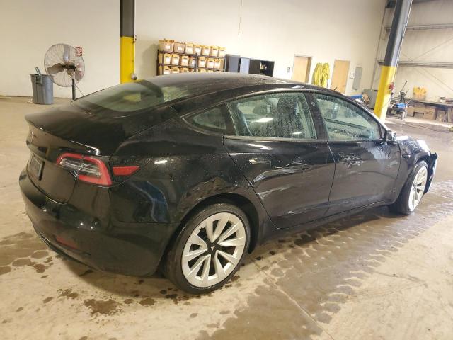 5YJ3E1EA5PF451975 - 2023 TESLA MODEL 3 BLACK photo 3