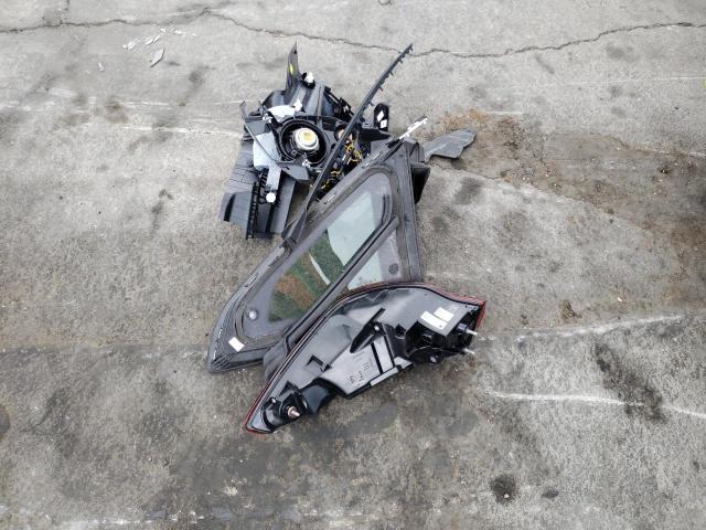 WBY43AW01PFP97712 - 2023 BMW I4 EDRIVE 35 შავი ფოტო 12