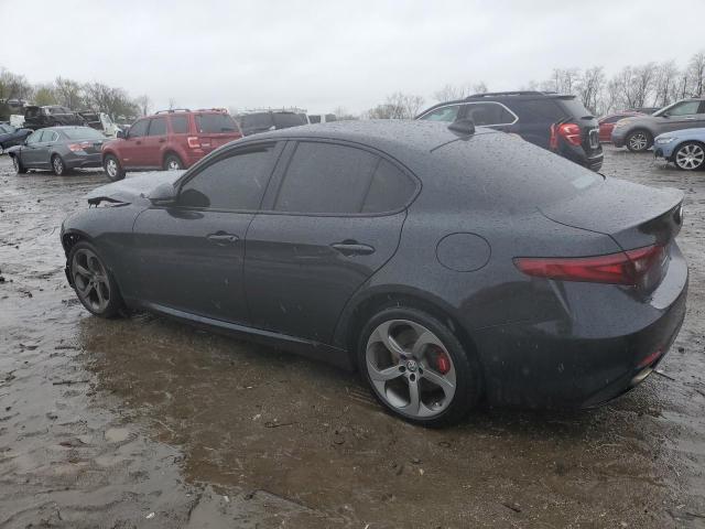 ZARFAEDN4H7534492 - 2017 ALFA ROMEO GIULIA Q4 黑色 照片 2