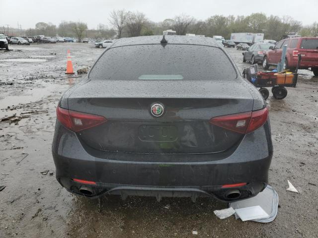 ZARFAEDN4H7534492 - 2017 ALFA ROMEO GIULIA Q4 黑色 照片 6