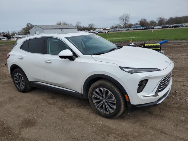 LRBFZME4XRD047530 - 2024 BUICK ENVISION PREFERRED WHITE photo 4