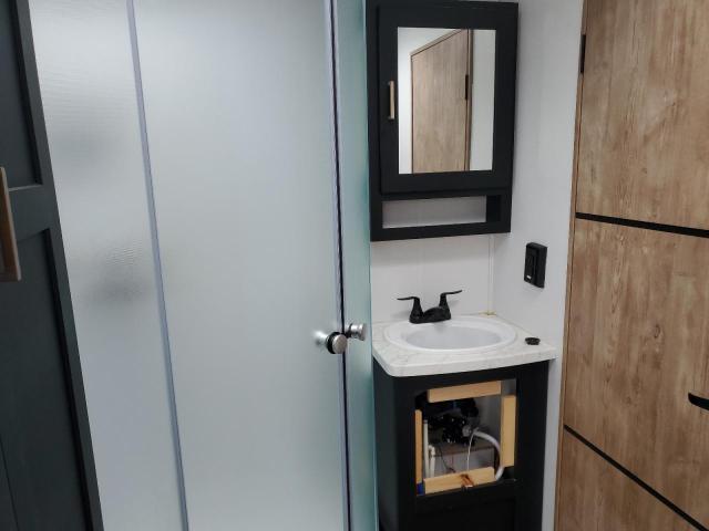 4YDT0BR27NW452591 - 2022 KEYSTONE OUTBACK WHITE photo 8