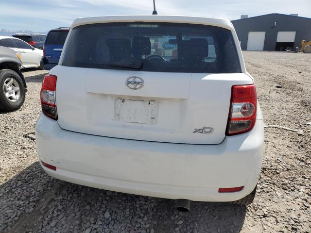 JTKKU10428J014633 - 2008 TOYOTA SCION XD WHITE photo 6