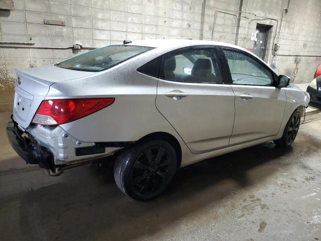 KMHCU4AE1CU226849 - 2012 HYUNDAI ACCENT GLS SILVER photo 3