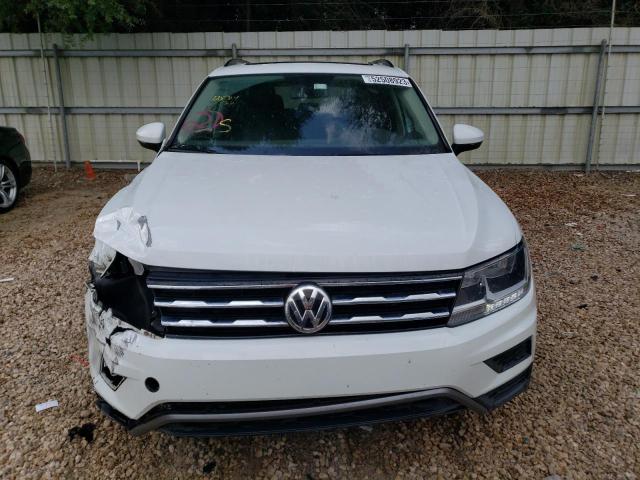 3VV3B7AX5KM045299 - 2019 VOLKSWAGEN TIGUAN SE WHITE photo 5