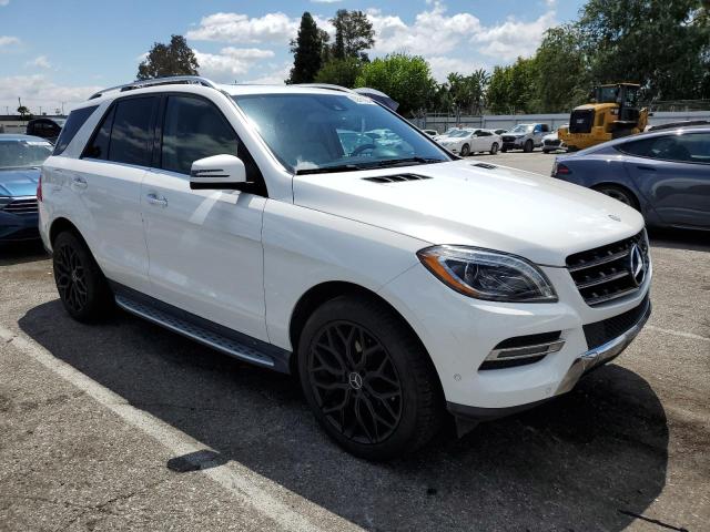 4JGDA5HB7EA417954 - 2014 MERCEDES-BENZ ML 350 4MATIC WHITE photo 4