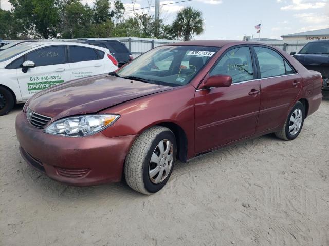 4T1BE32K95U388996 - 2005 TOYOTA CAMRY LE RED photo 1