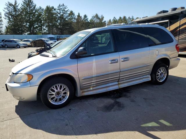 2C8GP64L94R538854 - 2004 CHRYSLER TOWN & COU LIMITED SILVER photo 1