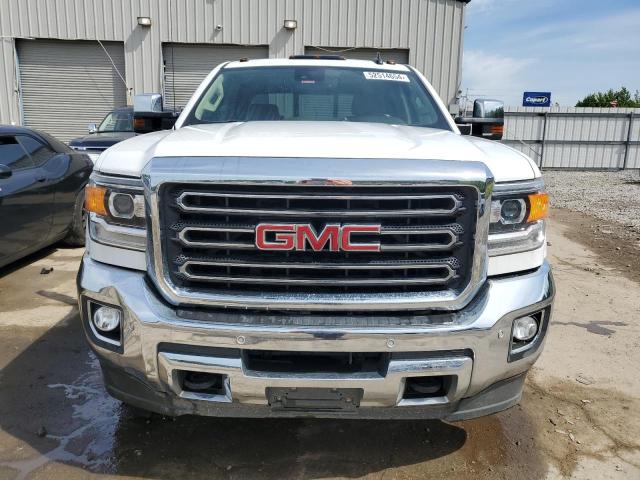 1GT12TEG8GF296818 - 2016 GMC SIERRA K2500 SLT WHITE photo 5