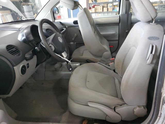 3VWBC21C5YM474150 - 2000 VOLKSWAGEN NEW BEETLE GL 银色 照片 7