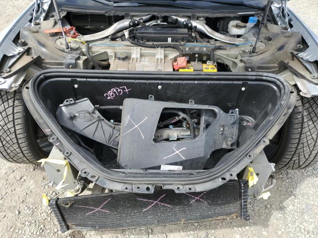 5YJSA1E20JF247074 - 2018 TESLA MODEL S SILVER photo 11