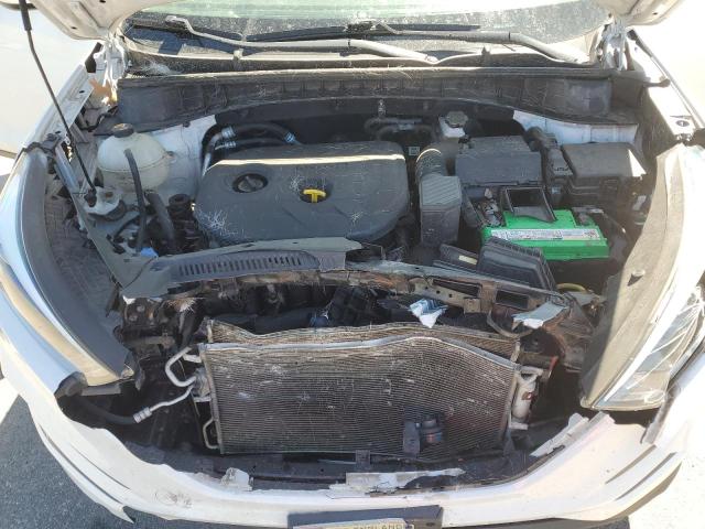 KM8J3CA42HU484008 - 2017 HYUNDAI TUCSON LIMITED WHITE photo 11