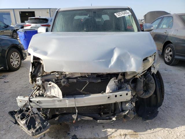 JTLZE4FE7DJ041877 - 2013 TOYOTA SCION XB SILVER photo 5