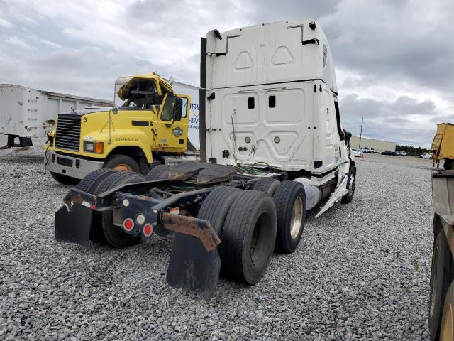 3AKJGLD5XGSHN1056 - 2016 FREIGHTLINER CASCADIA WHITE photo 4