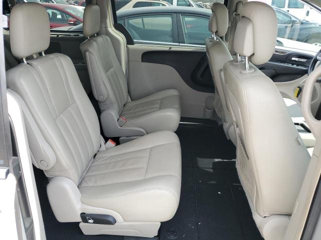 2A4RR8DG8BR722032 - 2011 CHRYSLER TOWN & COU TOURING L SILVER photo 11