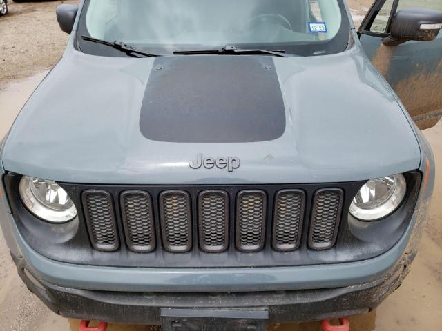 ZACCJBCT7GPD89252 - 2016 JEEP RENEGADE TRAILHAWK GRAY photo 12