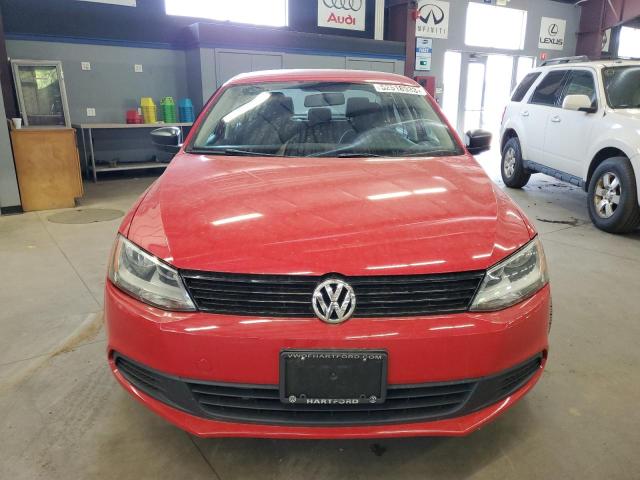3VW2K7AJXDM266113 - 2013 VOLKSWAGEN JETTA BASE RED photo 5